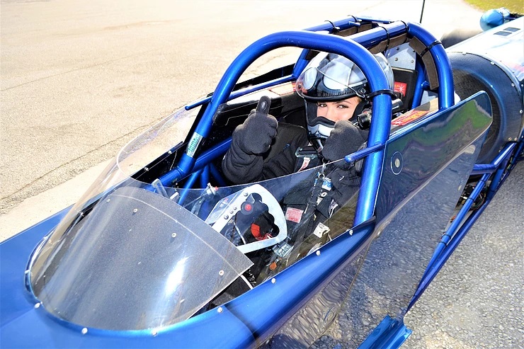 d4a4af_f85edb6f6e874397a0929cf3af280e65_mv2 d4a4af_f85edb6f6e874397a0929cf3af280e65_mv2